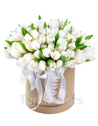 51-white-tulips-in-box